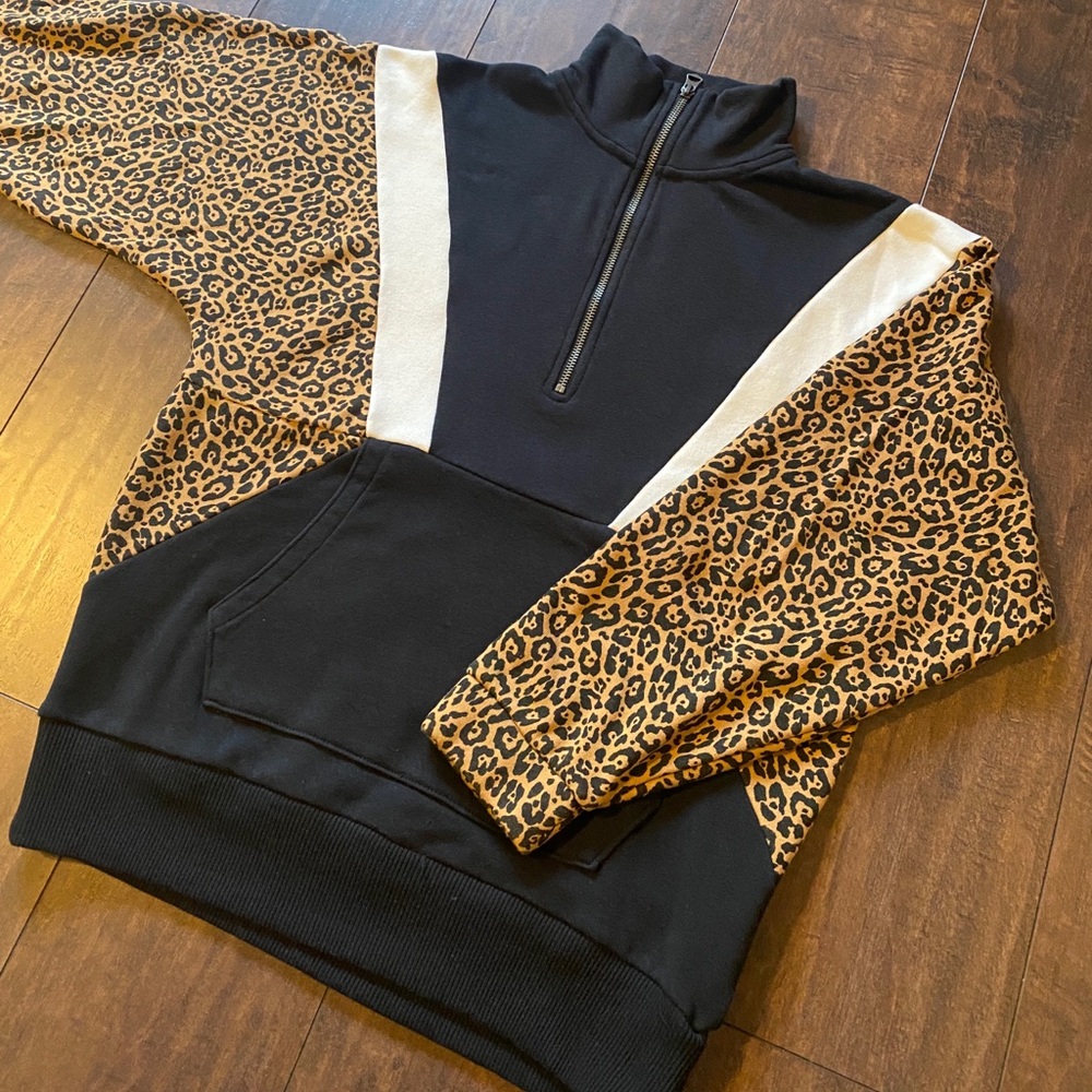 American Eagle Sweatshirt
